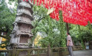 灵隐寺小卖部年租金260万引发热议，景区回应释疑
