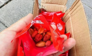 6.8元网购10斤花生米到手仅10粒，商家涉嫌欺诈，网购陷阱引众怒！