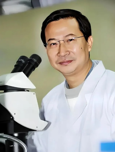 饶毅回应曾怒怼协和任人唯亲，真相与反思