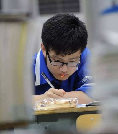 姜同学，你在人生大考中已获满分—致敬青春的辉煌篇章
